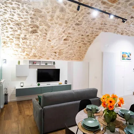 Castel Manfredi *