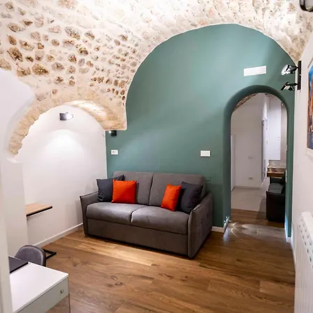 Castel Manfredi